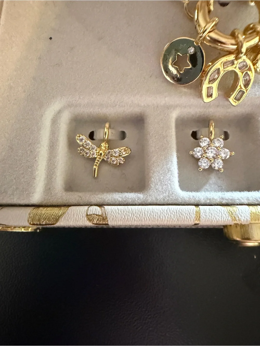 New Charmbar Gold Tone 6 Charm Necklace Link Peace Dragonfly Crystal Luck Charms